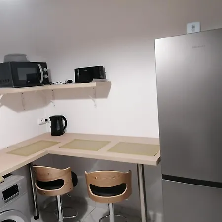 Hadriel Host * Clermont-Ferrand