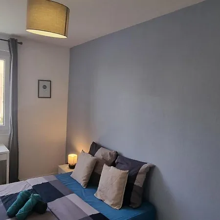 Hadriel Host * Clermont-Ferrand